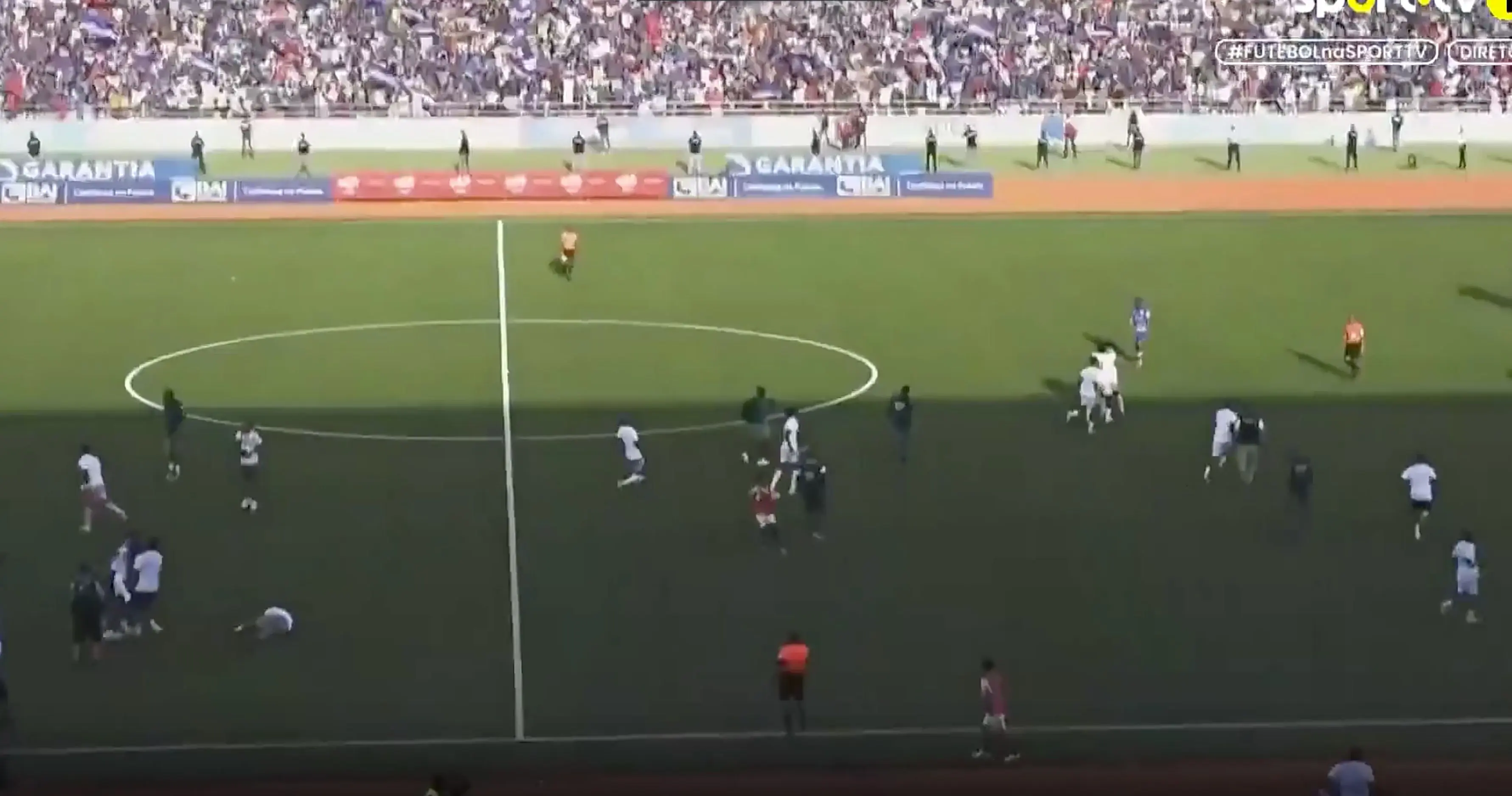 队创造历史, 球场是中国 队创造历史, 球场是中国